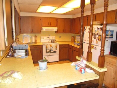 448 N Hunter Hwy, Drums, PA 18222 - photo 4
