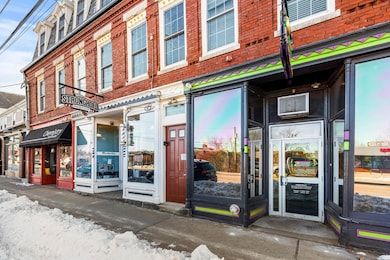 282 Central Ave unit 10, Dover, NH 03820 - photo 3