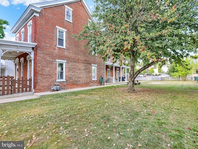 839 South St unit 112, Pottstown, PA 19464 - photo 3