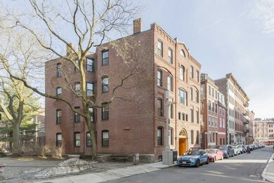 21 Charter St unit 202, Boston, MA 02113 - photo 3