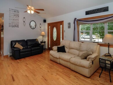 17 Bentwood St, Concord, NH 03303 - photo 5