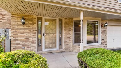 1924 Wisteria Ct unit 1, Naperville, IL 60565 - photo 2