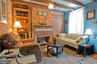 426 S Wolfe St, Baltimore, MD 21231 - photo 2