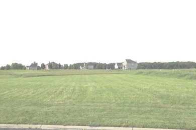 LOT 237                     BENTGRASS CIRCLE