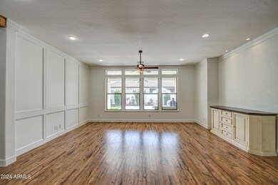 9+ Ft Ceilings