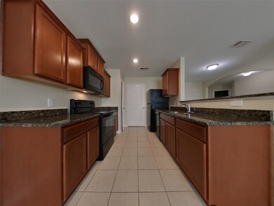 316 Summer Horse Dr, La Marque, TX 77568 - photo 7