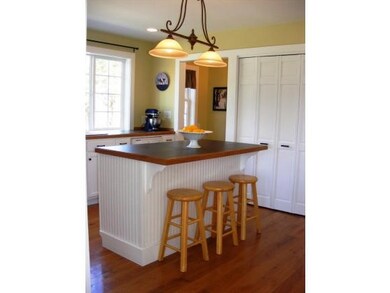 Double Oven/Porcelain counters