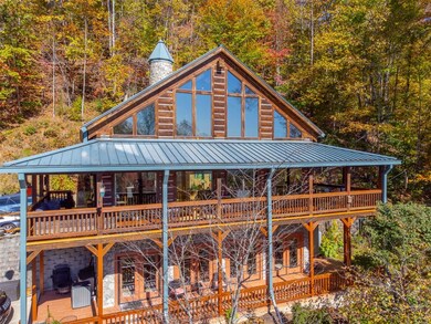 325 Garden Flats Rd, Franklin, NC 28734 - photo 5