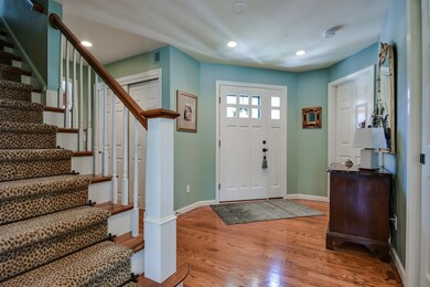 7 Woronoco Dr, Natick, MA 01760 - photo 2