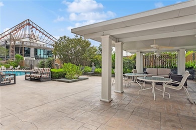 Covered Cabana area/outdoor living