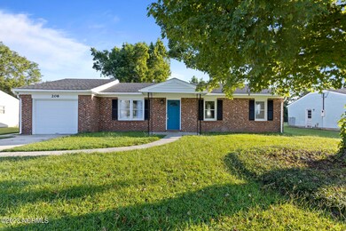 206 Royal Dr, Jacksonville, NC 28546 - photo 3