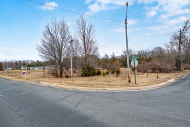 Red_Arrow_Hwy_VL_Mattawan_49071-14