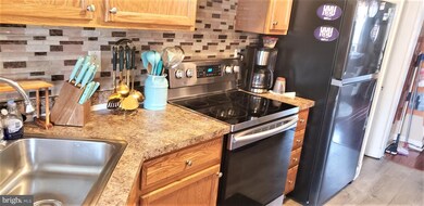 3443 Mayfield Ave, Baltimore, MD 21213 - photo 7