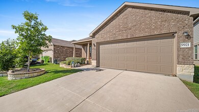 9921 Waddie Ln, San Antonio, TX 78254 - photo 2