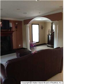 285 Ramapo Ave, Staten Island, NY 10309 - photo 2