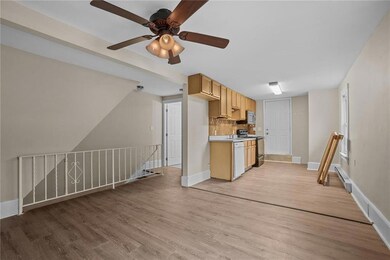 505 Sarah St unit B, Stroudsburg, PA 18360 - photo 4