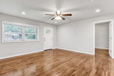 1059 W Star St, Denison, TX 75020 - photo 6