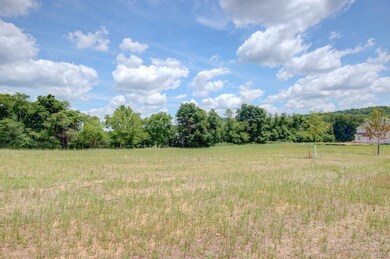 5072 Hunter Lot #10 Ln, Upper Milford Township, PA 18034 - photo 4