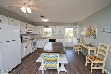 5213 Ocean Drive - East