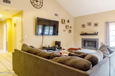 2107 E. Hearn Rd., Scottsdale, AZ 85254