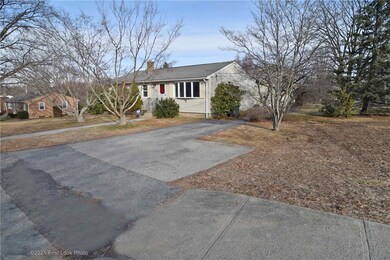 1 Deerfield Dr, Greenville, RI 02828 - photo 4