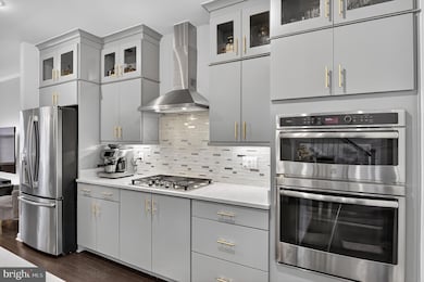 3055 Alan Shepard St, Herndon, VA 20171 - photo 4