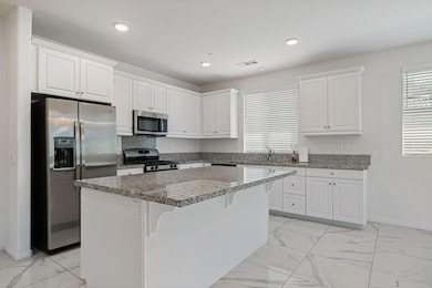 25-web-or-mls-MFBeatty_OPMG_0825_025