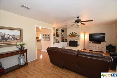 606 Larue Dr, San Marcos, TX 78666 - photo 6