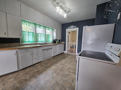 400 Fairview St, Barrett, MN 56311 - photo 6