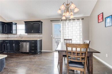 1603 Roberta Dr, Raymore, MO 64083 - photo 7