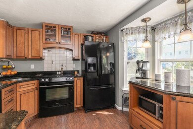 18 Key St unit 18, Millis, MA 02054 - photo 4