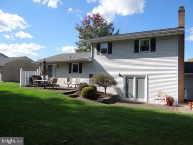 2958 Jefferson Dr, Chambersburg, PA 17201 - photo 5