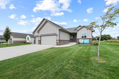 10498 W Wilkinson St, Maize, KS 67101 - photo 4