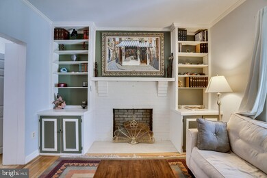 422 Great Falls St, Falls Church, VA 22046 - photo 6