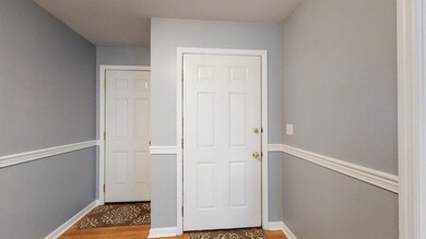 135 Hickory St, Harrodsburg, KY 40330 - photo 6