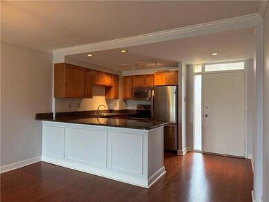 3915 St Charles Ave unit 604, New Orleans, LA 70115 - photo 4