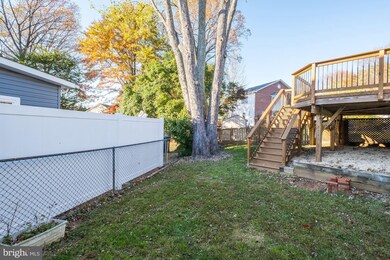 9502 Farmview Ct, Fairfax, VA 22032 - photo 5