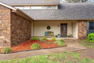 Large front porch to welcome guests!