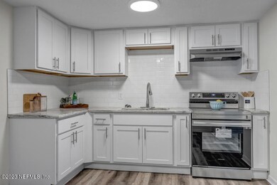 121 Acme St, Jacksonville, FL 32211 - photo 5