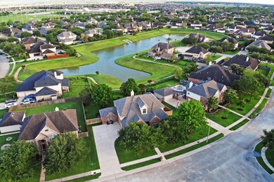 505 Falcon Lake Dr, Friendswood, TX 77546 - photo 3