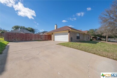908 Risen Star Ln, Copperas Cove, TX 76522 - photo 3