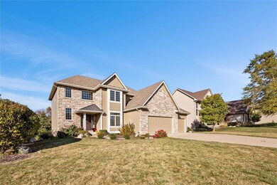 15805 Maple Dr, Urbandale, IA 50323 - photo 2