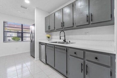 1620 Granfern Ave, West Palm Beach, FL 33415 - photo 5