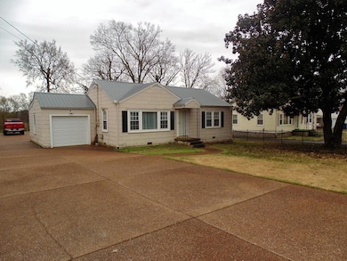 313 Cliffside Ave, Shelbyville, TN 37160 - photo 3