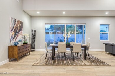 Dining - 4415
