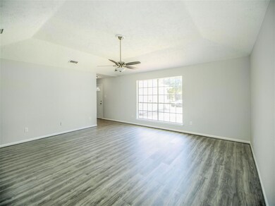 16302 Summer Dawn Ln, Houston, TX 77095 - photo 4