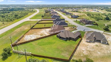 2213 Vanderbilt Dr, Weatherford, TX 76088 - photo 5