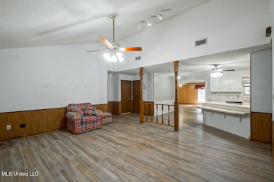 1560 Bens Trail NE, Brookhaven, MS 39601 - photo 7