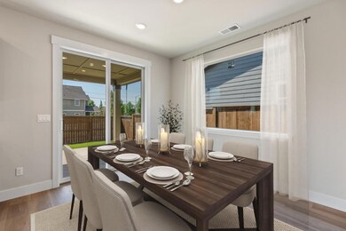 MD04-Sydney-P-Classic-DiningRoom