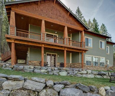 03-Front showing decks